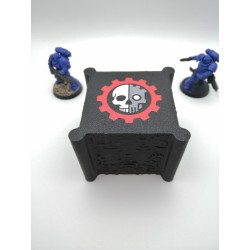 Opbergdoos voor 27 dobbelstenen – Geschikt voor wargames zoals Warhammer – geïnspireerd op Adeptus Mechanicus