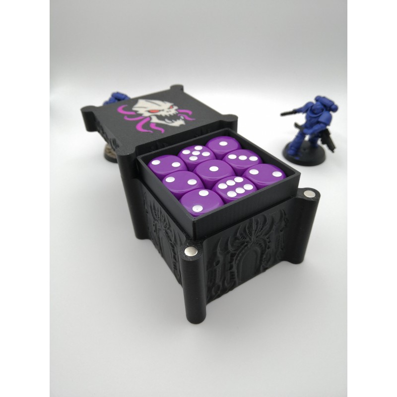 Caja para guardar 27 dados – Compatible con juegos de guerra tipo Warhammer – Inspirada en los Tiránidos