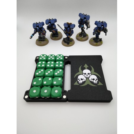 Scatola porta dadi per 15 dadi – Compatibile con giochi di guerra tipo Warhammer – ispirata alla Death Guard