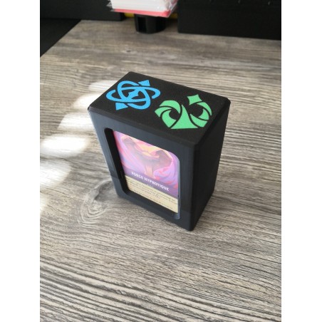 Caja para cartas +60 cartas protegidas con fundas con el logotipo de Saphir Emeraude - Lorcana TCG