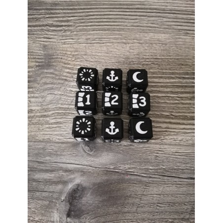 Set of 9 D6 16mm black and gold dice - Altered TCG