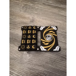 Scatola di 15 dadi D6 neri e oro da 16 mm - Altered TCG