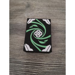 Scatola di 9 dadi D6 da 20 mm + 2 coppie di pedine eroe/compagno - Versione Muna - TCG alterato