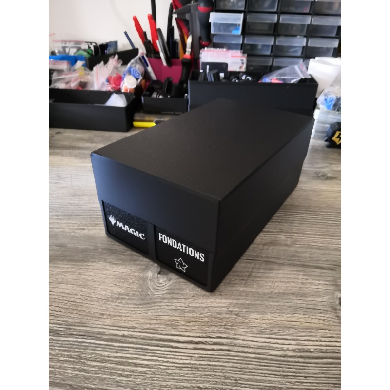 Storage box for 1,400 TCG cards – Magic: The Gathering