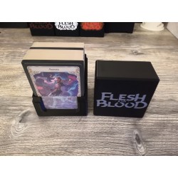 Caja de mazo 80+ cartas con logo - Flesh and blood TCG
