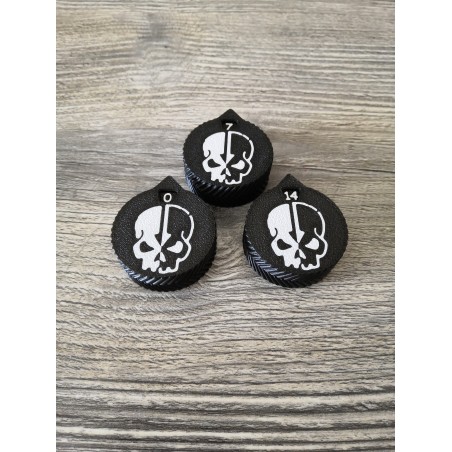 3 mini counters (0–14 lives/wounds), compatible with Warhammer Skull
